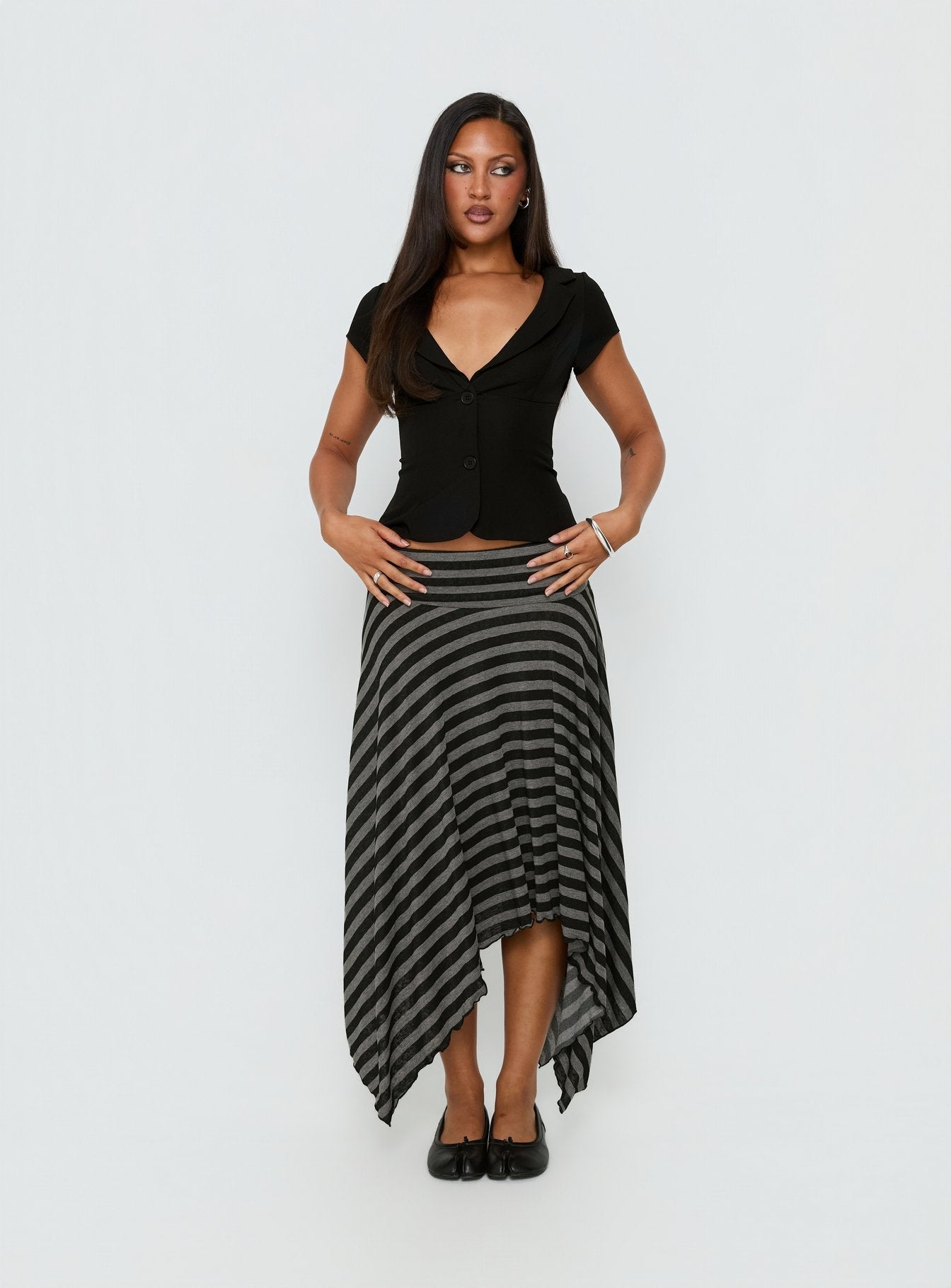 Alevia Asymmetrical Midi Skirt Black / Grey Stripe