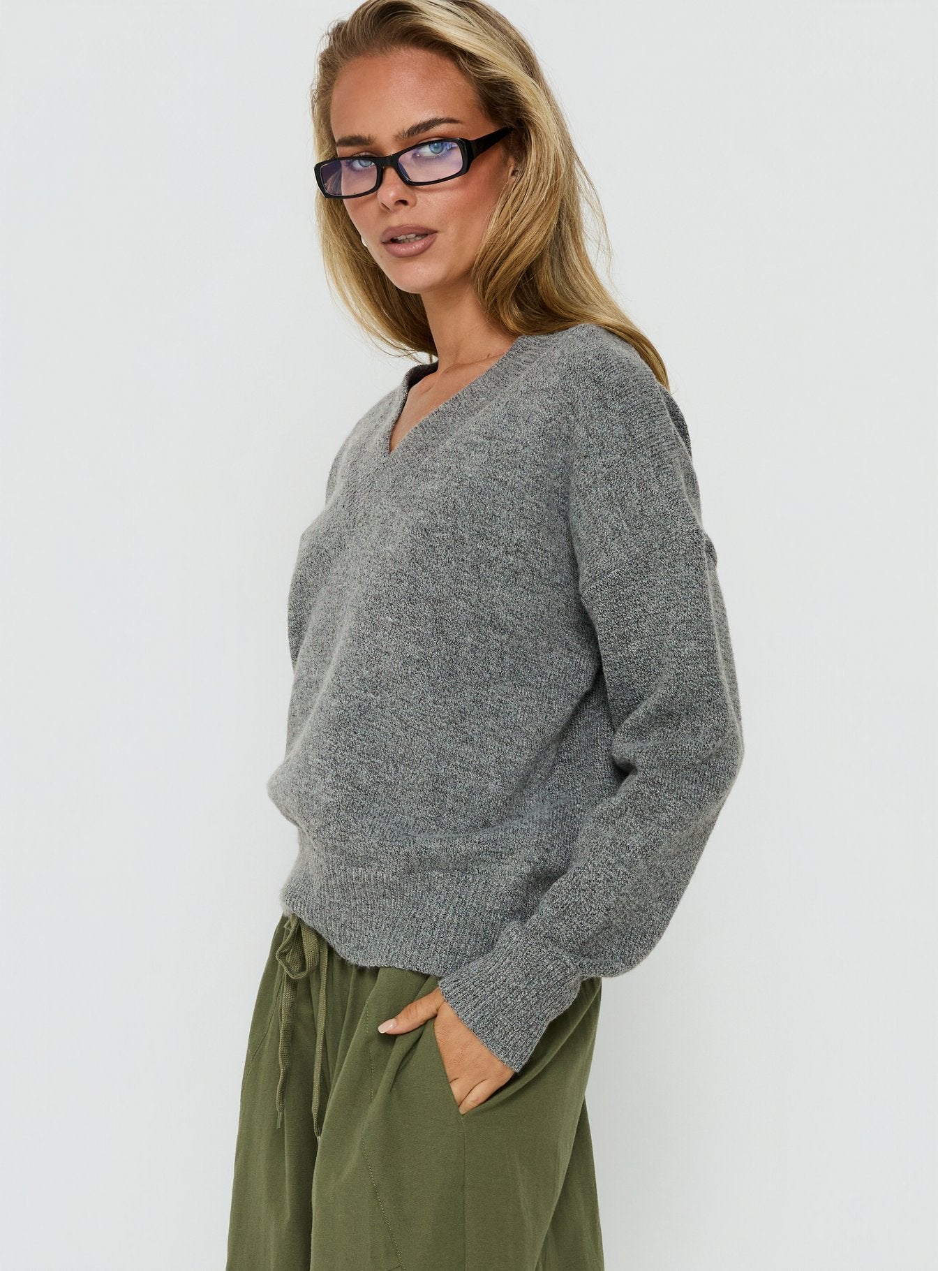 Aylana V Neck Jumper Dark Grey