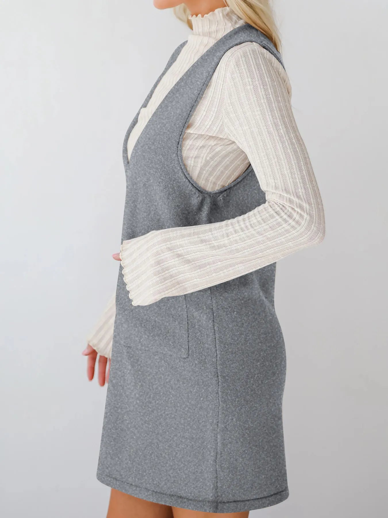 Sleeveless Knit Dress with Pockets