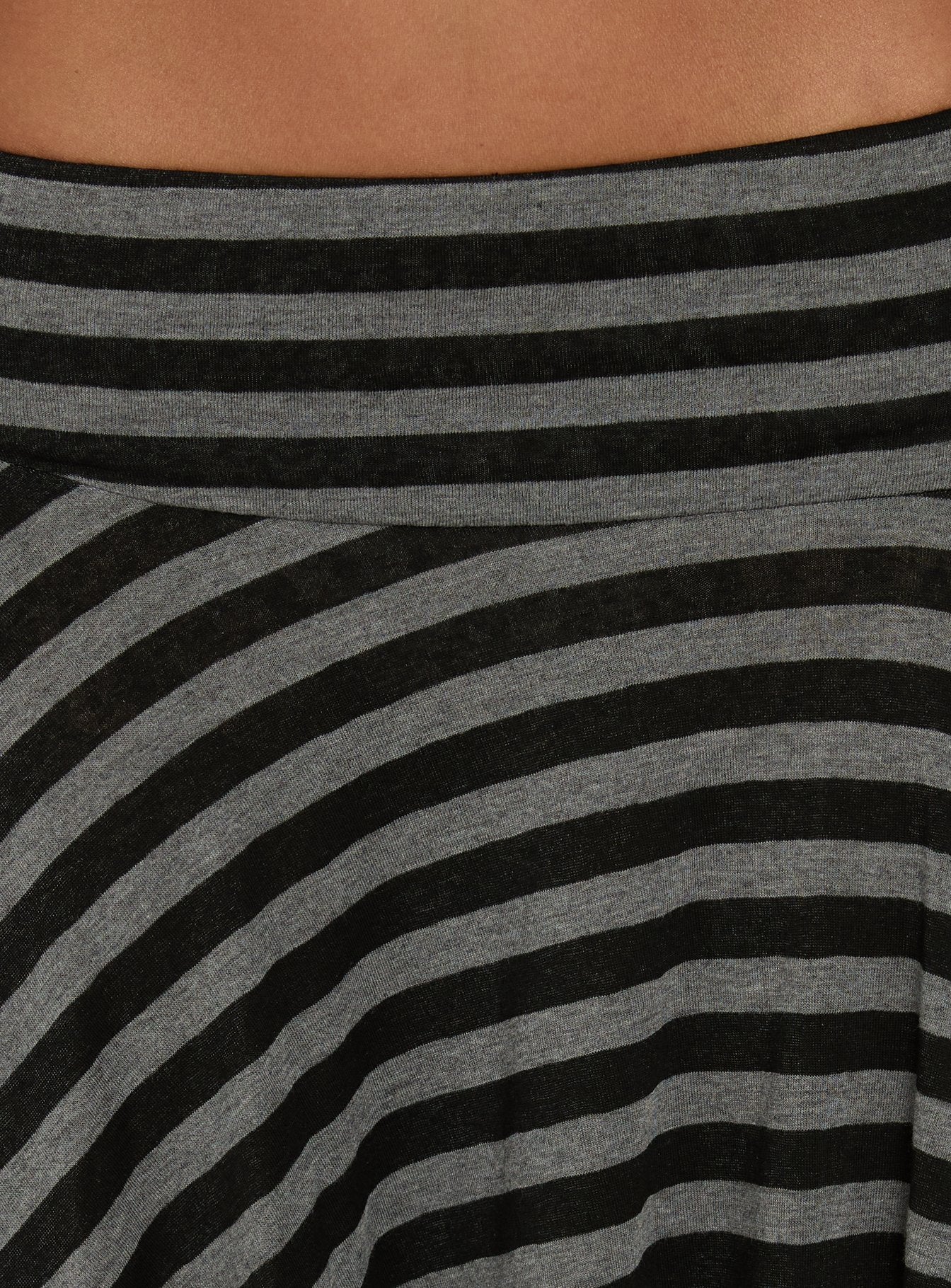 Alevia Asymmetrical Midi Skirt Black / Grey Stripe