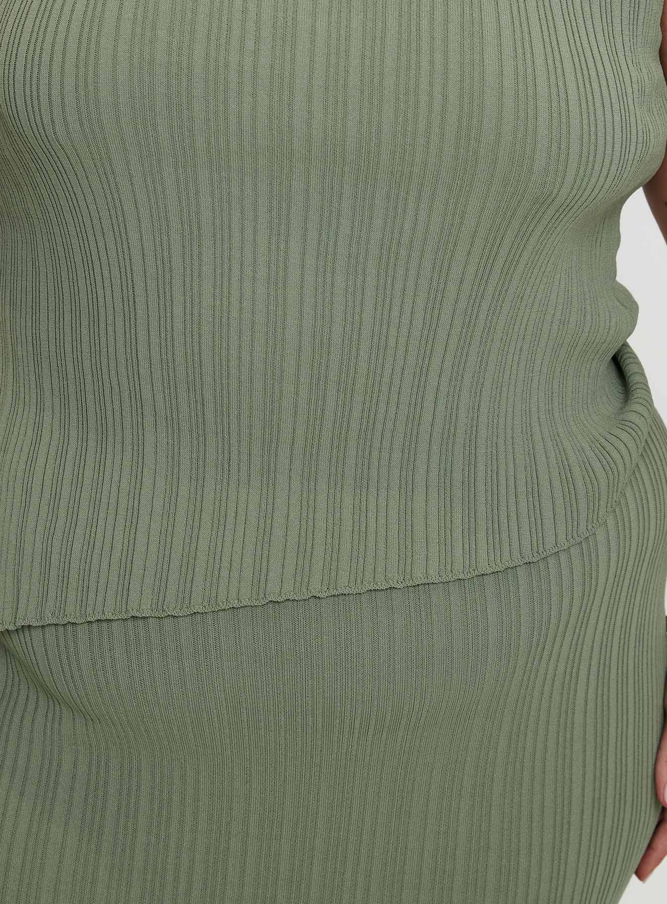 Basile Set Sage Green Curve