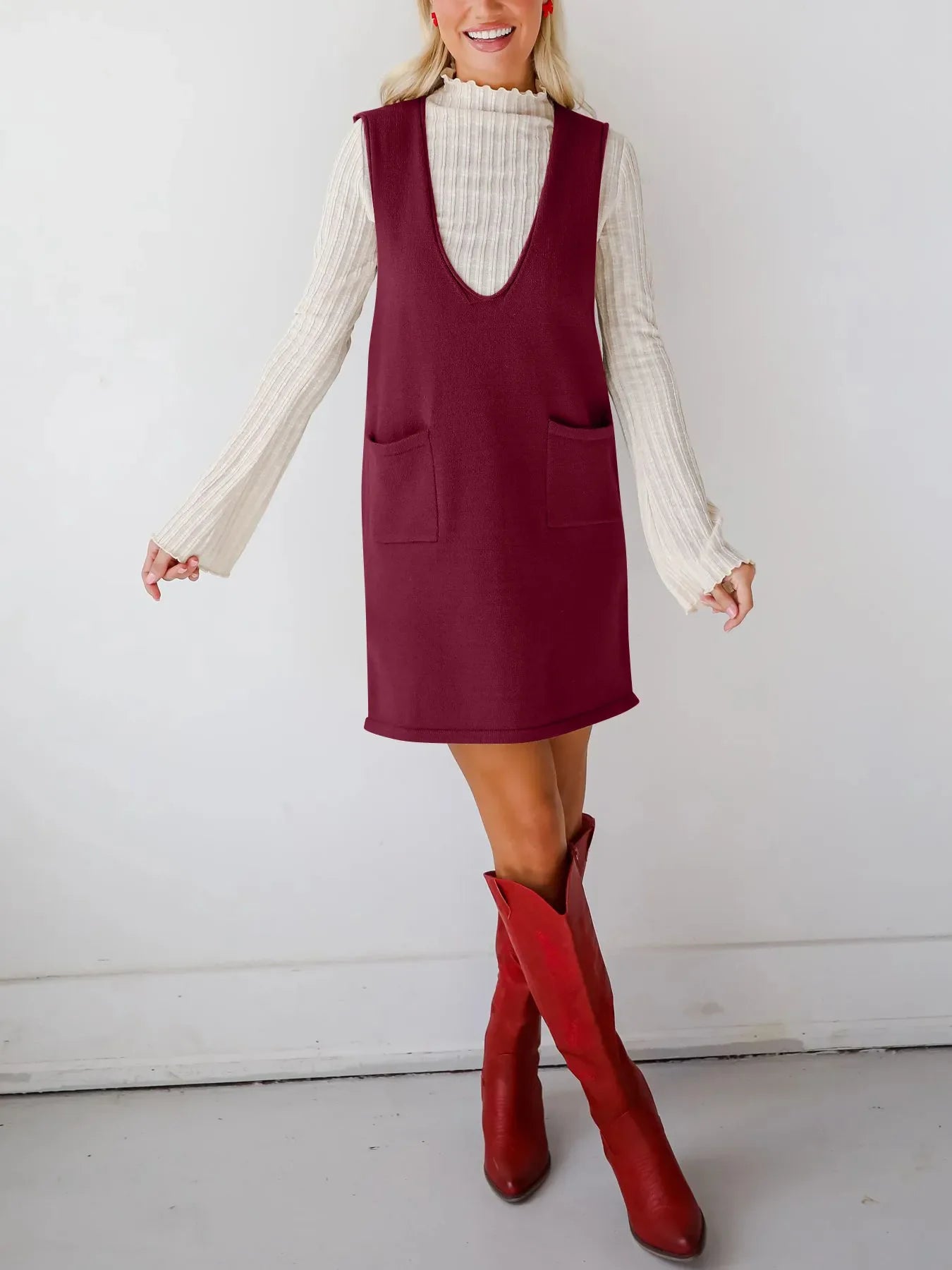 Sleeveless Knit Dress with Pockets