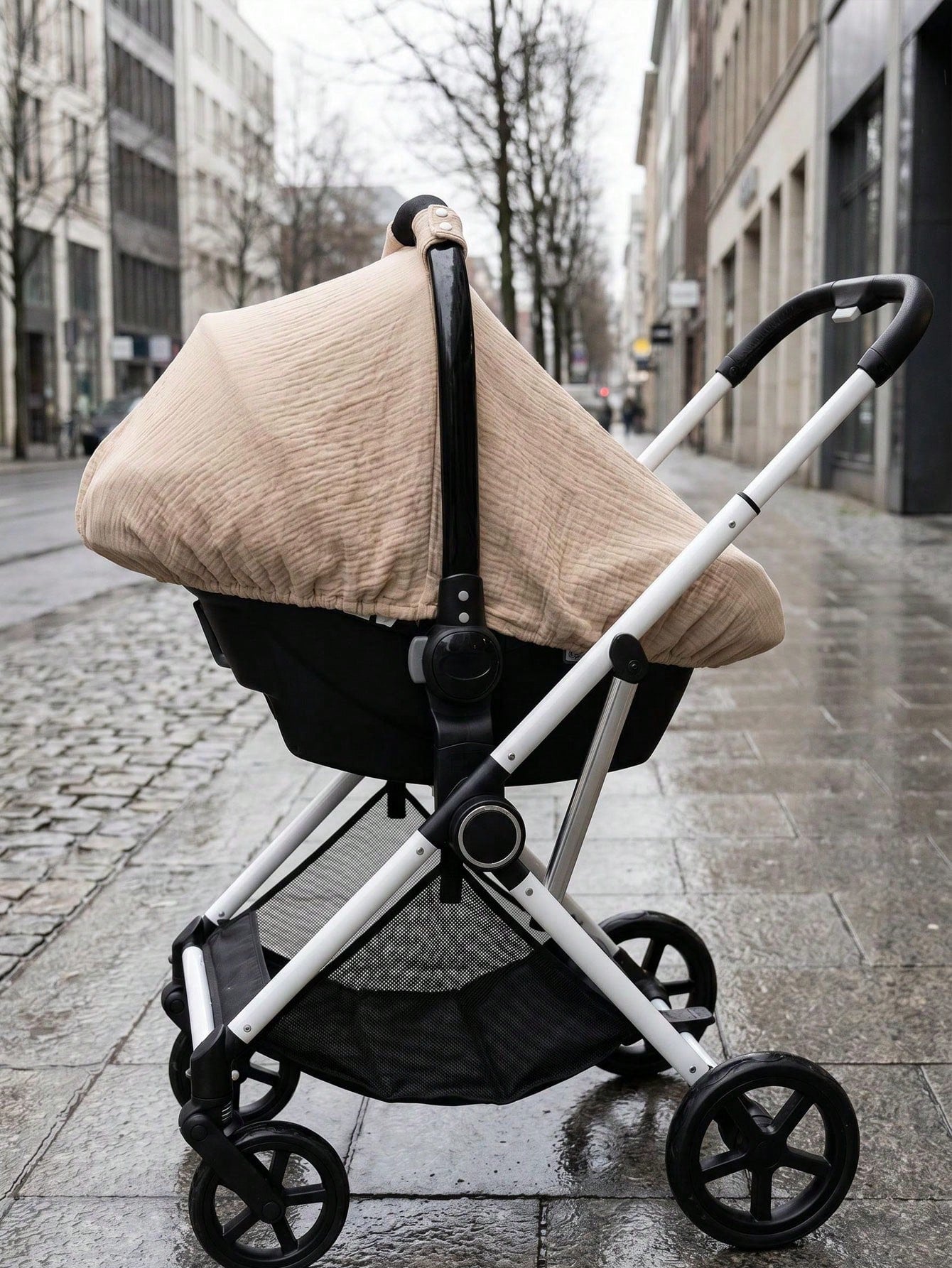 1pc Baby Car Seat Cover, Unisex Car Seat Sunshade With Ventilation Window, Lightweight Infant Car Seat Protector, Universal Blue Dust Cover, Full Muslin Protective Cover, Wind Net, Suitable For Stroller, Window Design, All Seasons