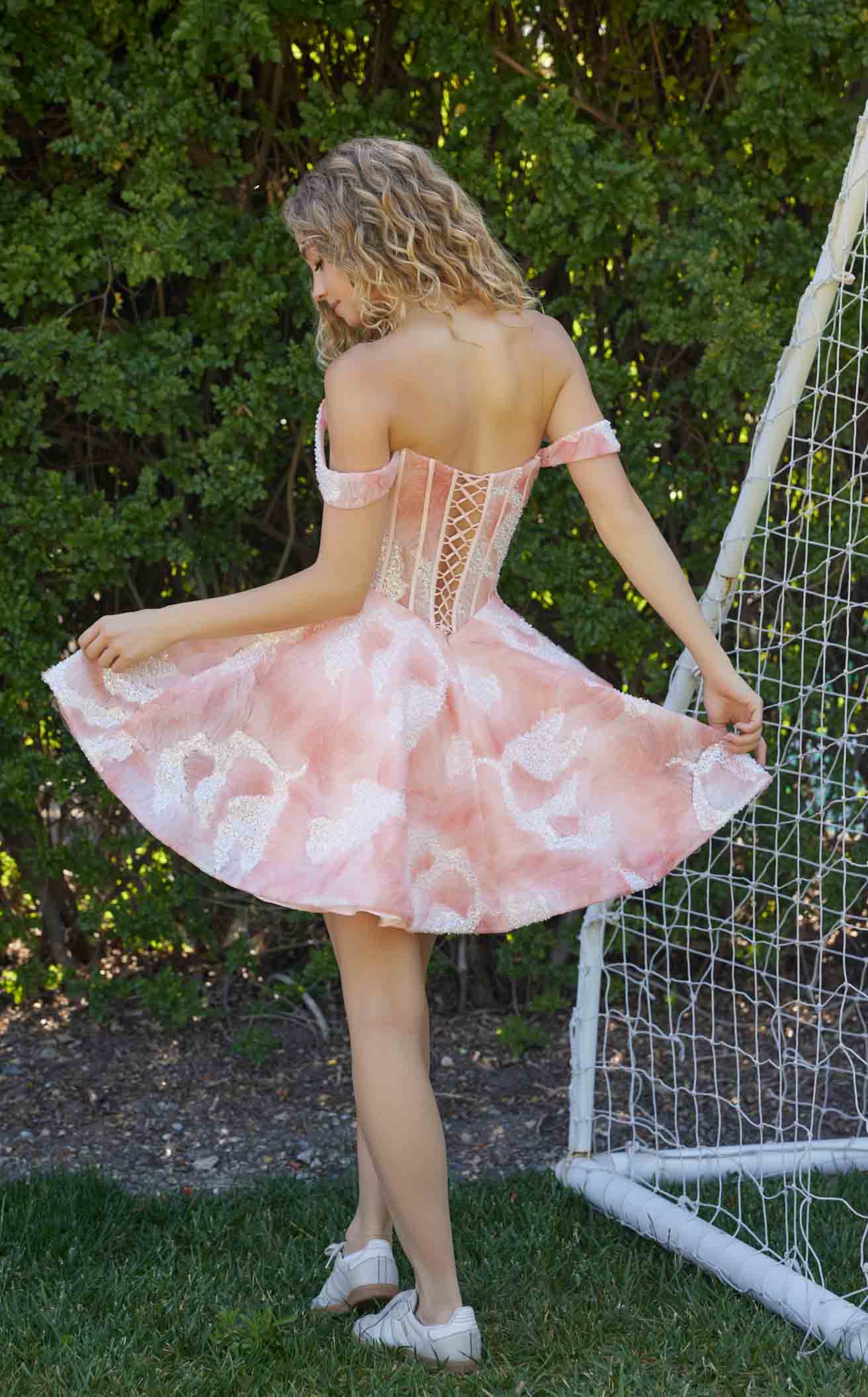 Nox Anabel Q176 Dress
