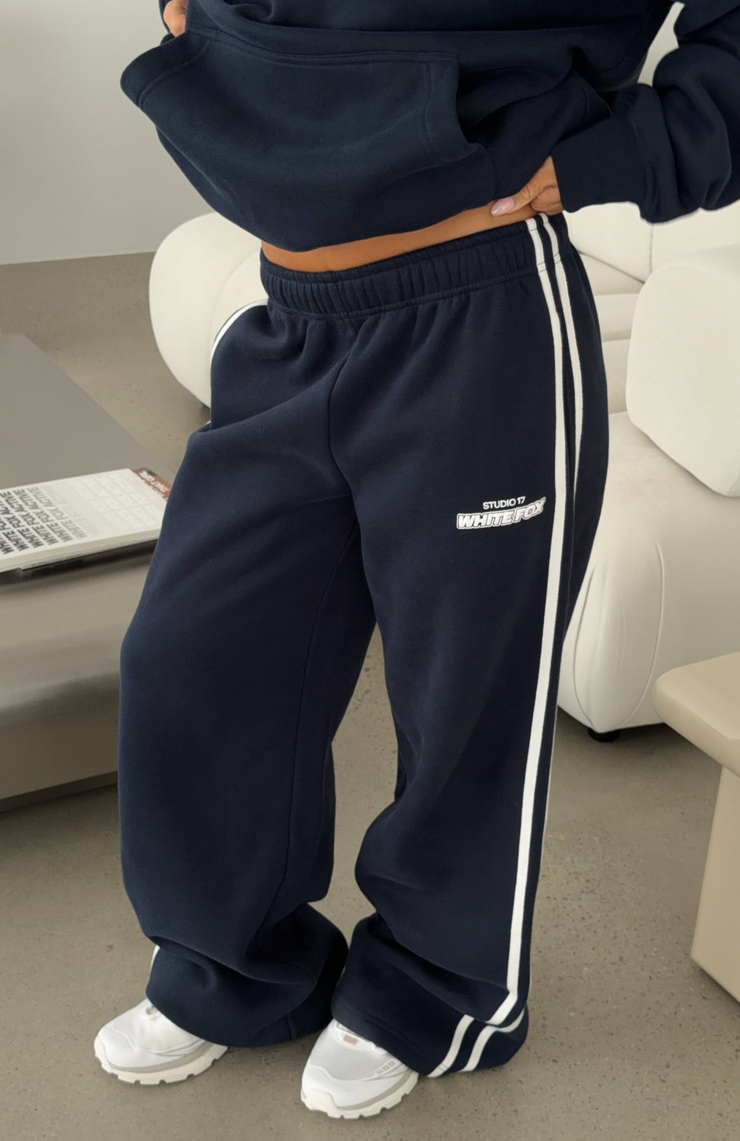 Studio 17 Spencer Wide Leg Sweatpants Navy